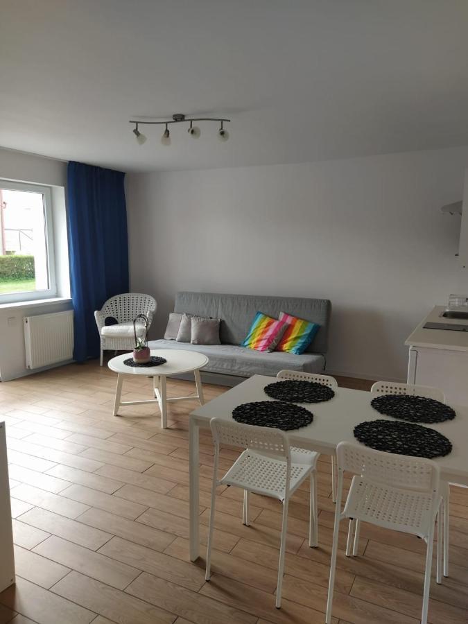 Apartmán Pokoje Na Ogrodowej W Grzybowie Grzybowo  Exteriér fotografie